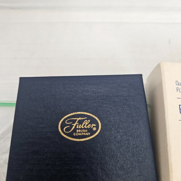 FULLER BRUSH COMPANY FALLING STAR NECKLACE PENDANT - Picture 3 of 4